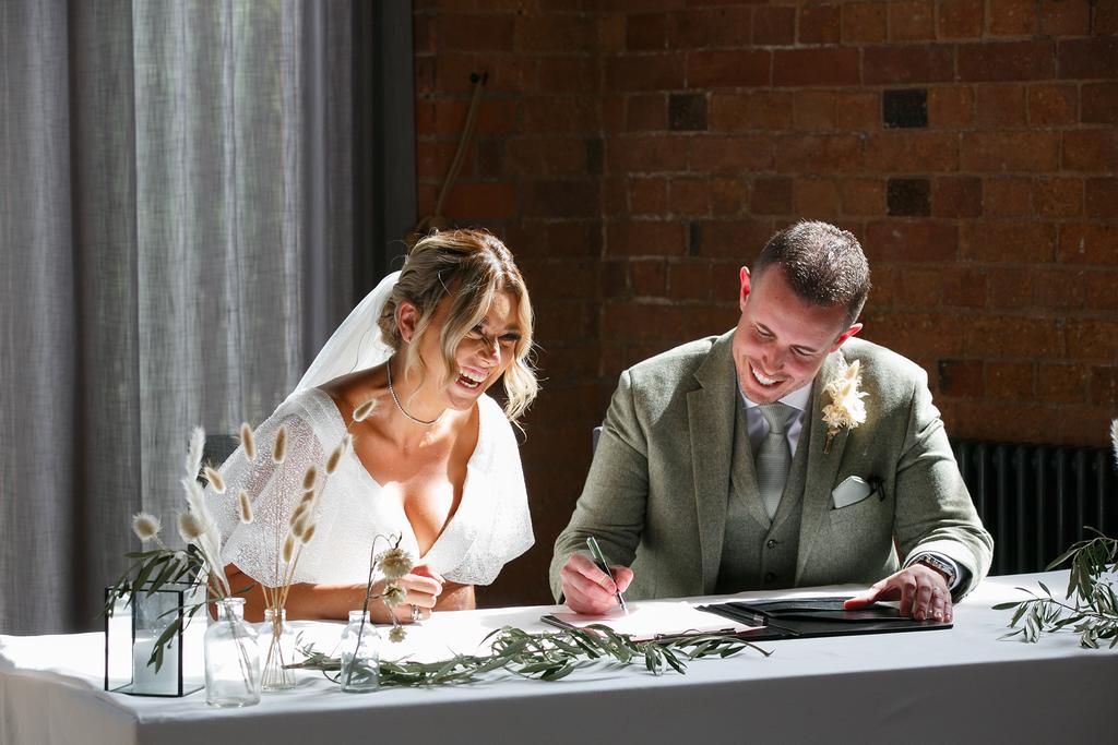 Captcha Weddings