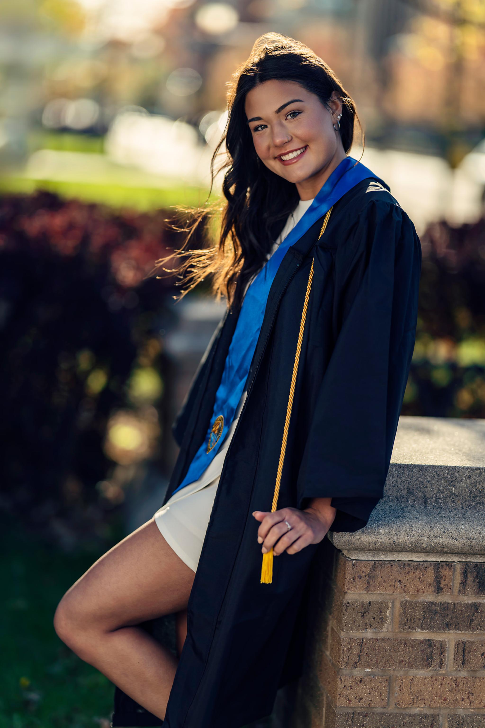 AMBER GRAD