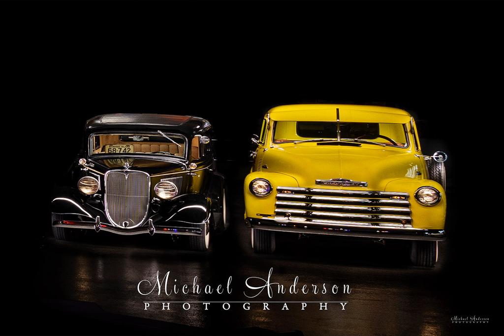 Light Painting 14-Vehicles in a Garage Condo