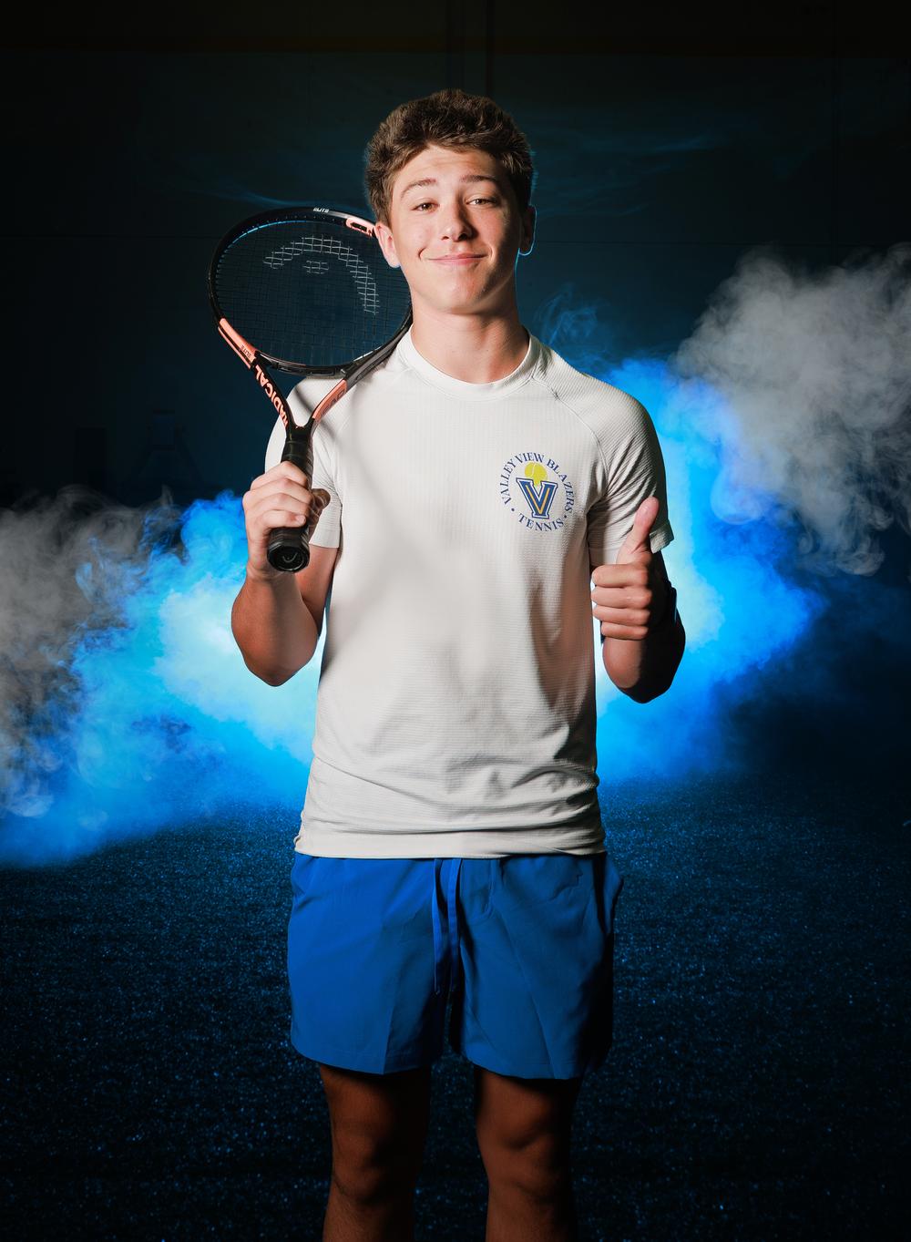25 VV tennis