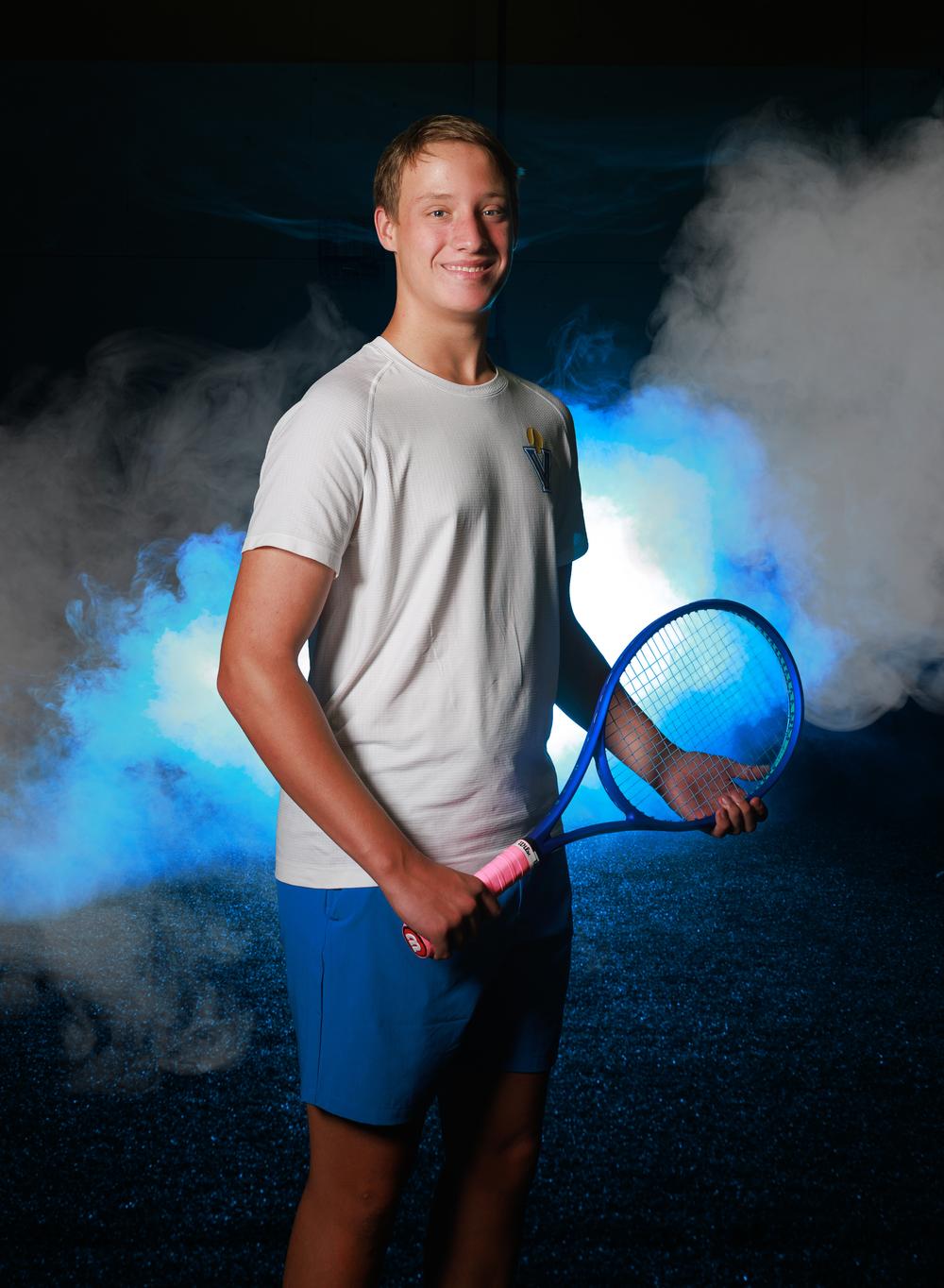 25 VV tennis