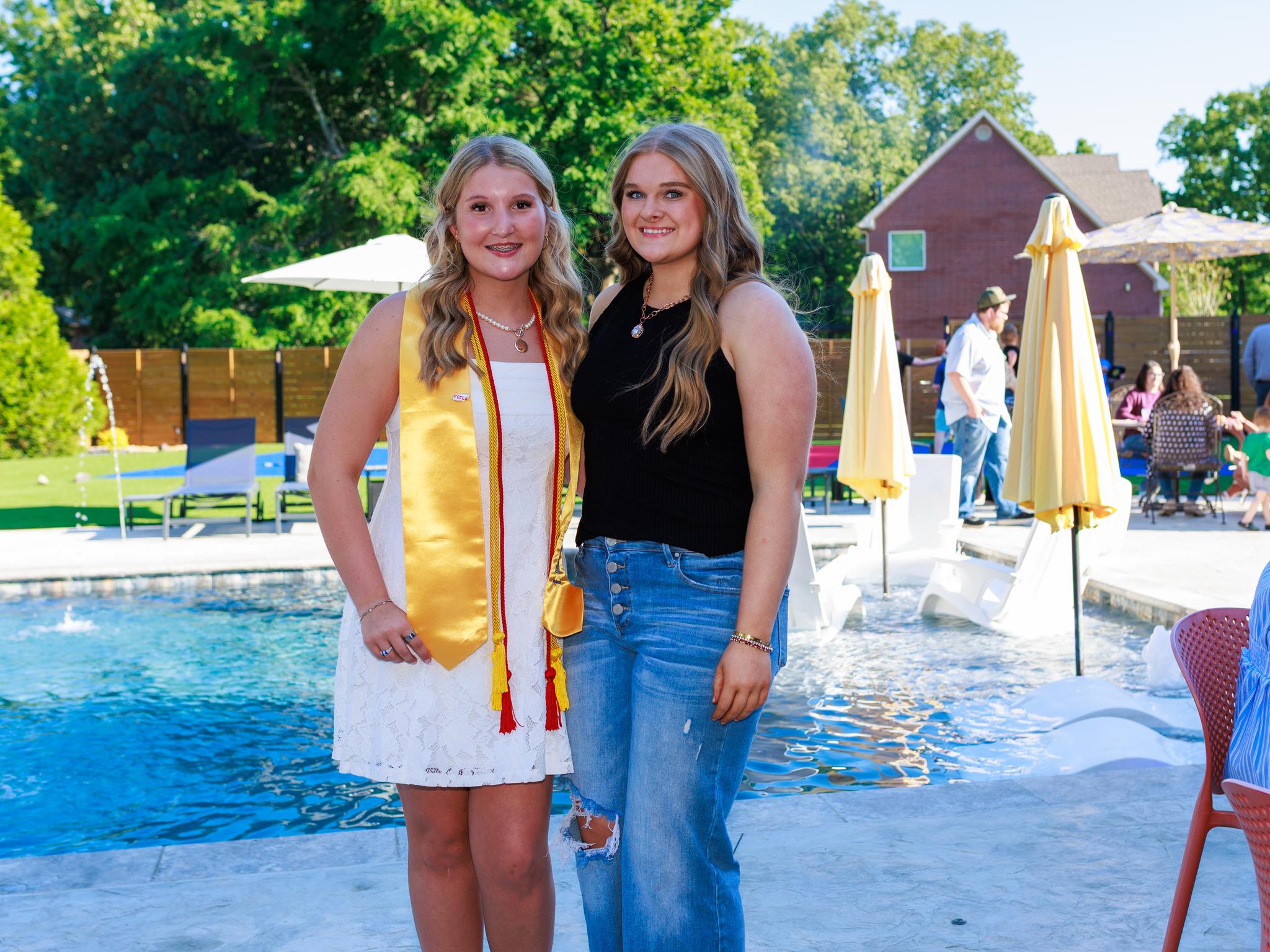 Lauren & Nylie