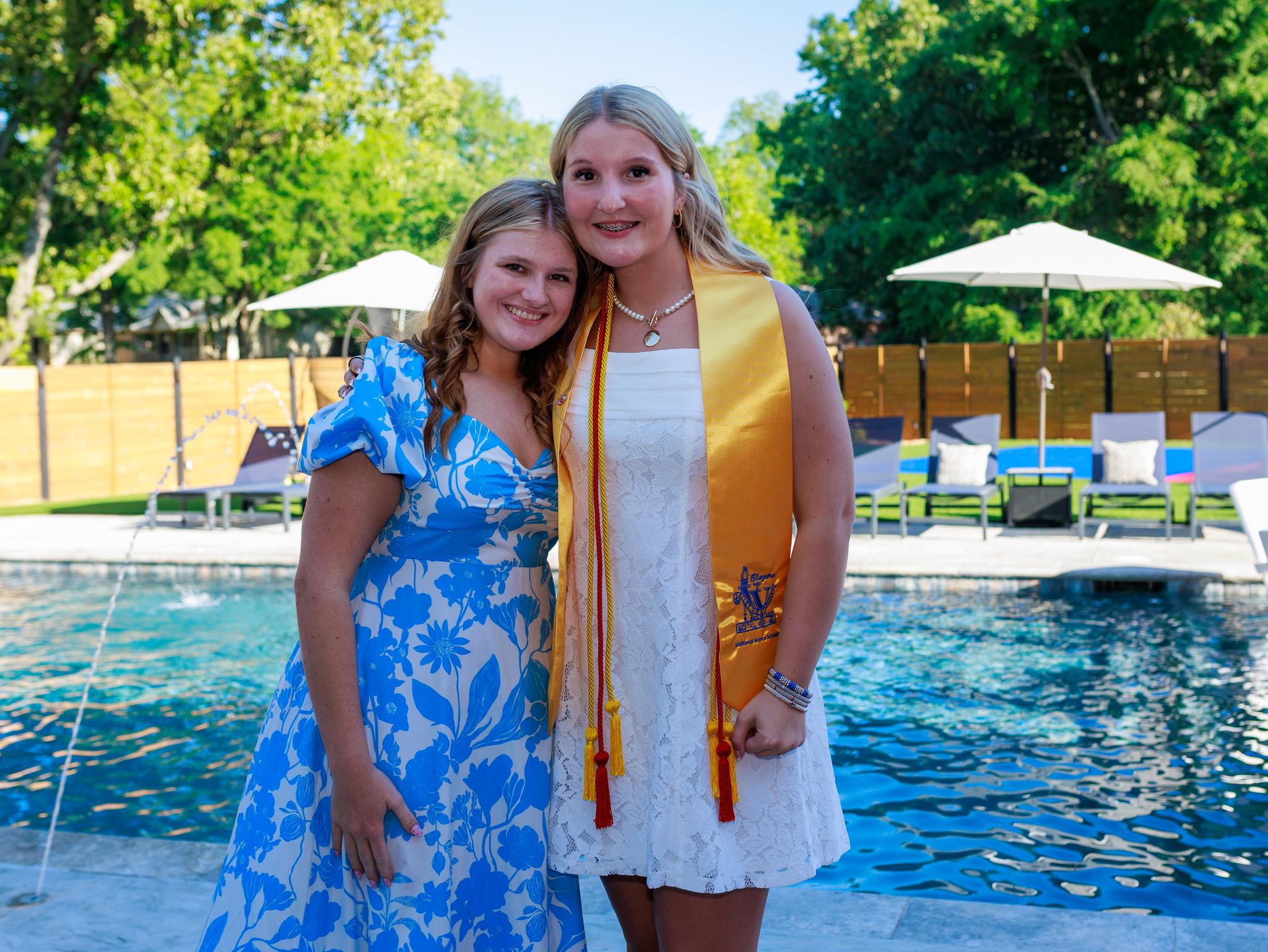 Lauren & Nylie