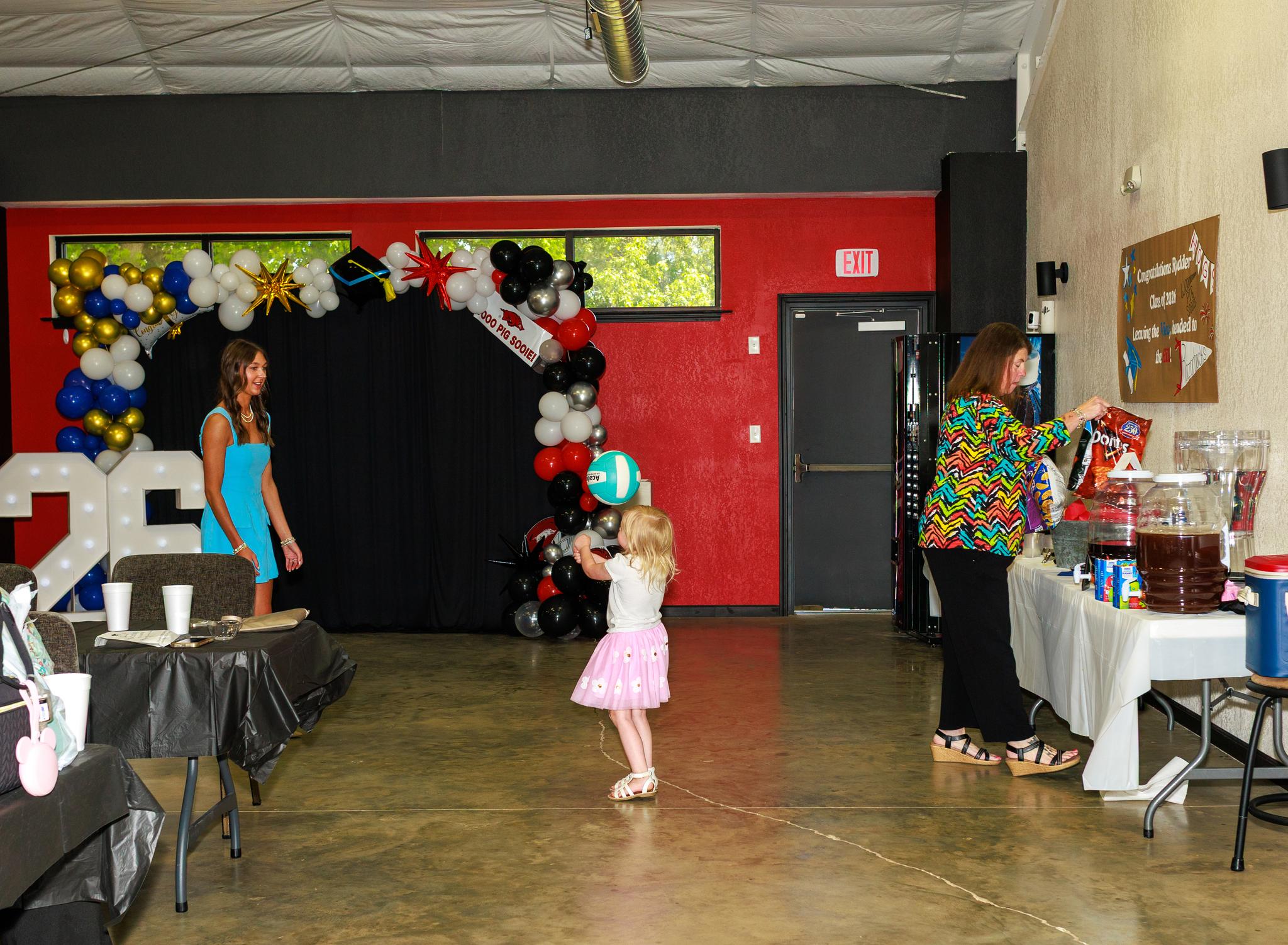 Rydder Grad Party