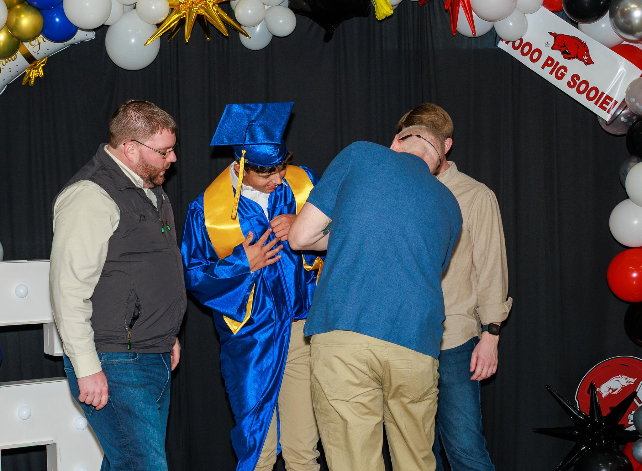 Rydder Grad Party